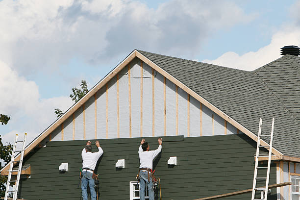 Professional Siding technician working in Alum Bank, PA